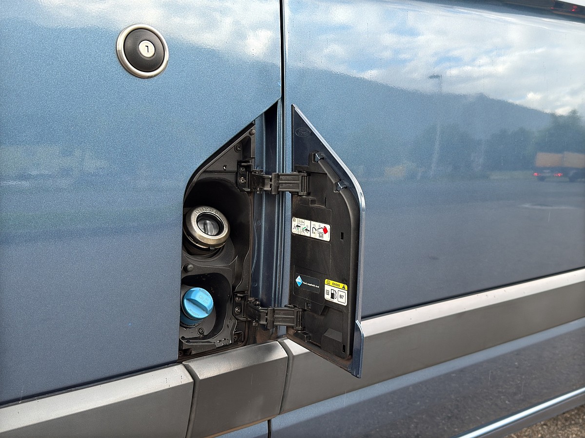 914534_1406654807277_slide bei Auto ROC in