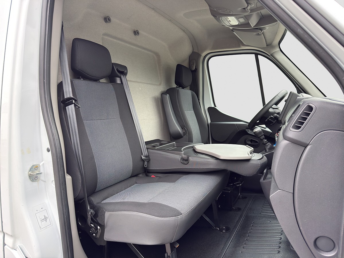 914508_1406655779776_slide bei Auto ROC in