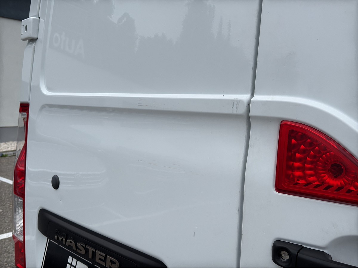 914508_1406655779794_slide bei Auto ROC in